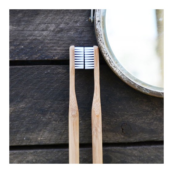 Brosse à dents bambou - Poils médium - Jolie Ronde