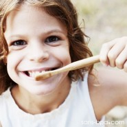Lot 2 Brosses à dents bambou - Poils médium - Jolie Ronde