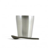 La P'tite timbale inox isolé 200ml