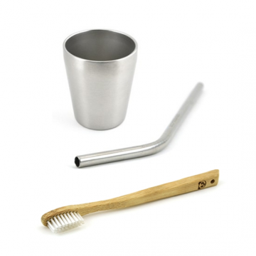 Pack promo - 1 Brosse à dents KIDS + 1 P'tite timbale + 1 paille inox courte gravée