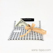 Pochette cadeau Keep Leaf réutilisable & son ruban rafia