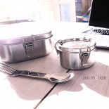 Boite inox étanche 400 ml . La Retro Petite . Diam 10 cm - JOLI MONDE