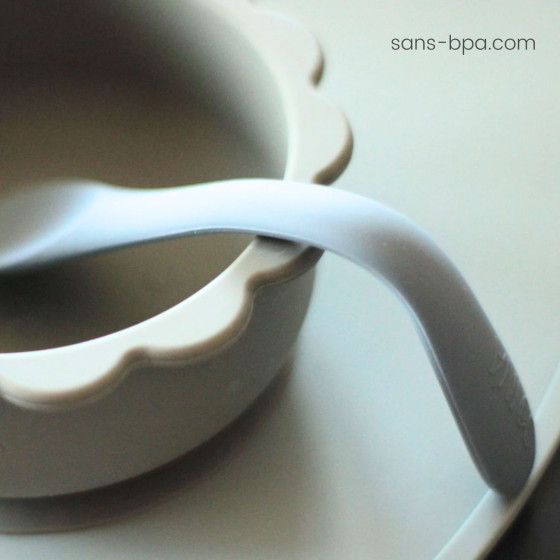 Lot 2 cuillères manche long silicone tout doux